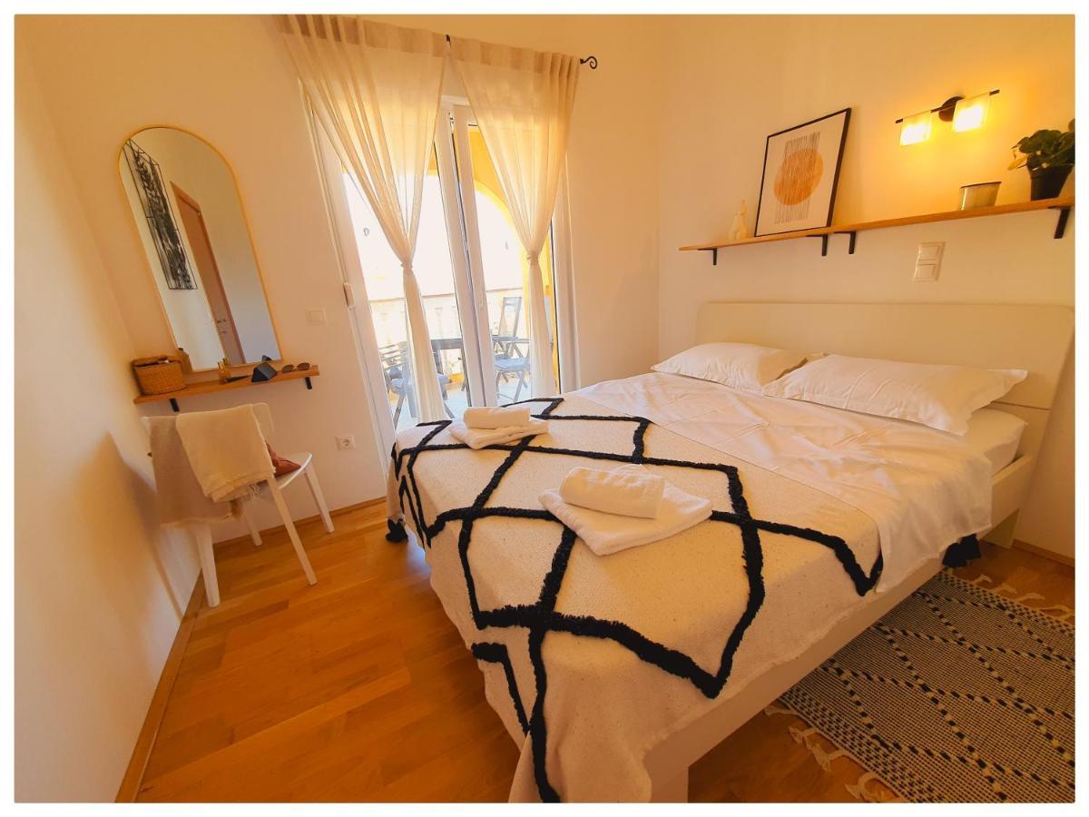 Apartman Mila Barbat na Rabu Eksteriør billede
